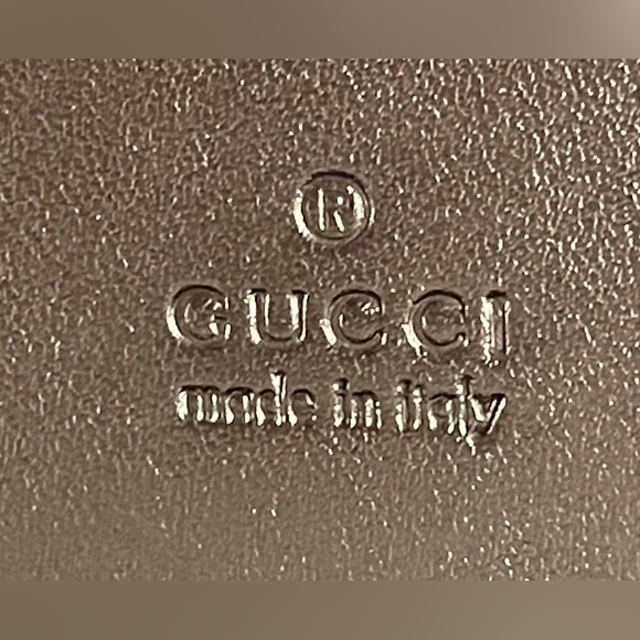 Gucci embossed leather card holder/wallet - Picture 6 of 7